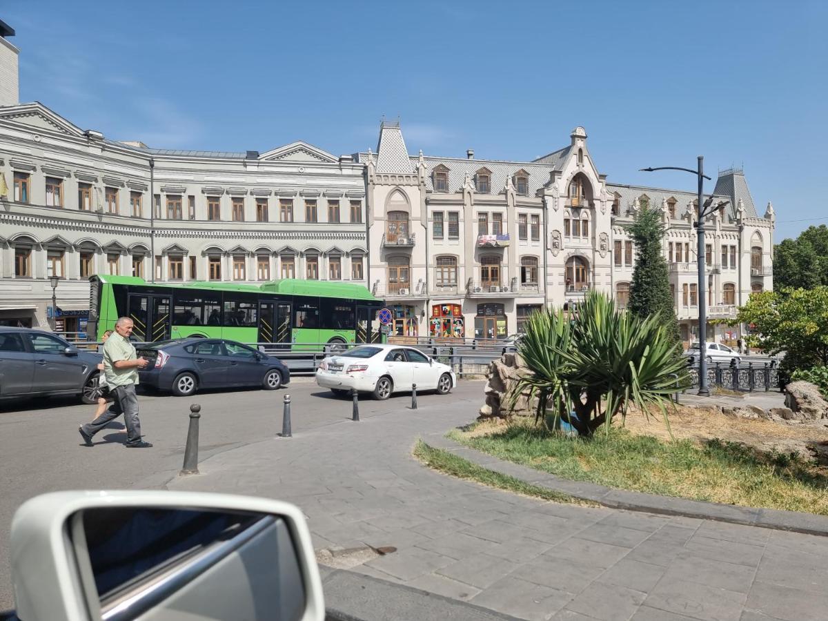 Old Tbilisi Freedom Square, Tbilisi Площадь Свободы Exterior foto